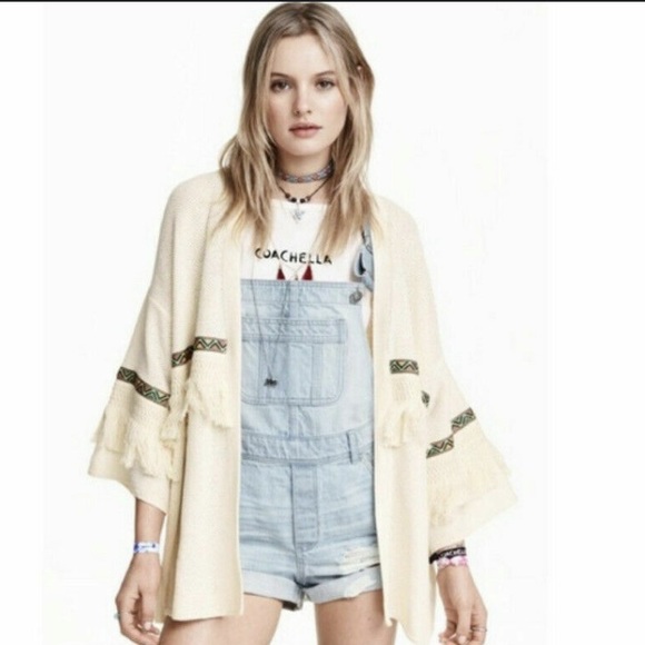 H&M Sweaters - H&M Coachella open front fringe cardigan